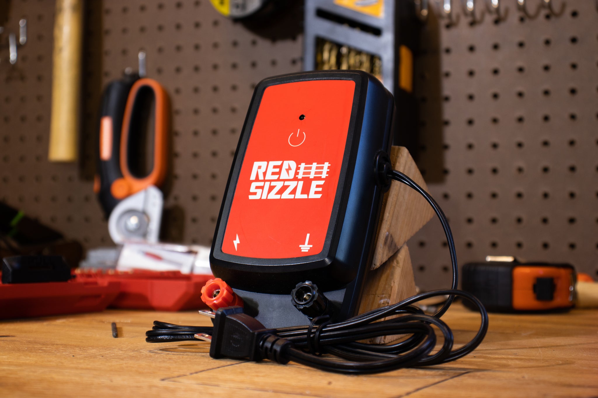 Red Sizzle 6 Mile, Small Plug In Fence Energizer, Fast Shipping